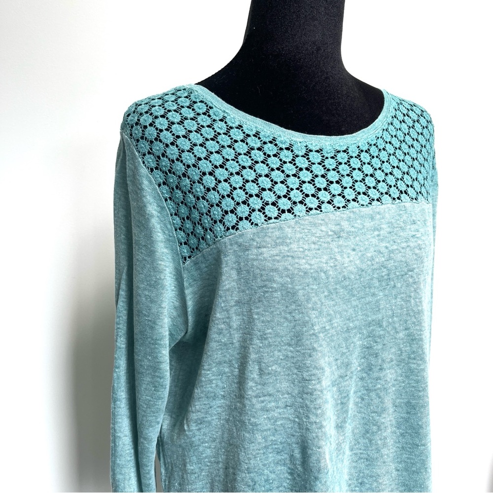 Anthropologie, Akemi + kin, Amis linen tunic top, with crochet lace. Size L